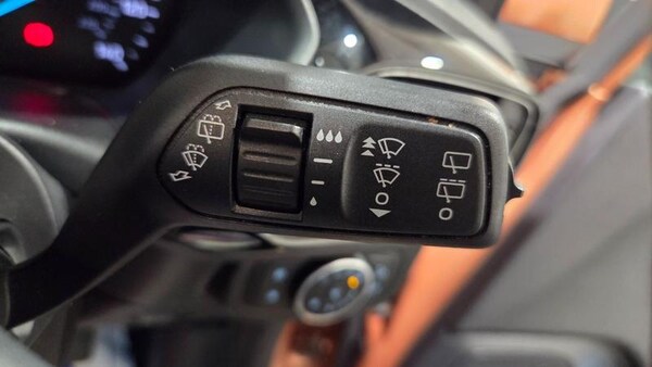 Used Ford Fiesta 2018 for sale - 75982561: Photo 22