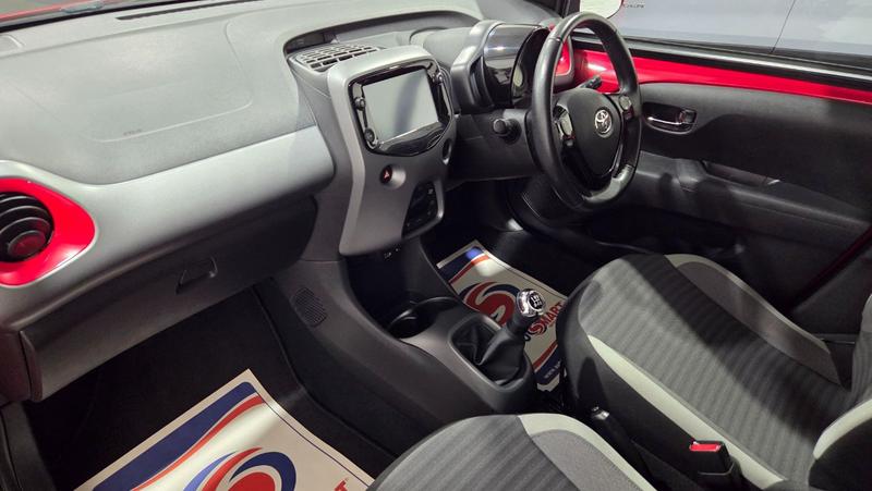 Used Toyota AYGO 2019 for sale - 78025659: Photo 15