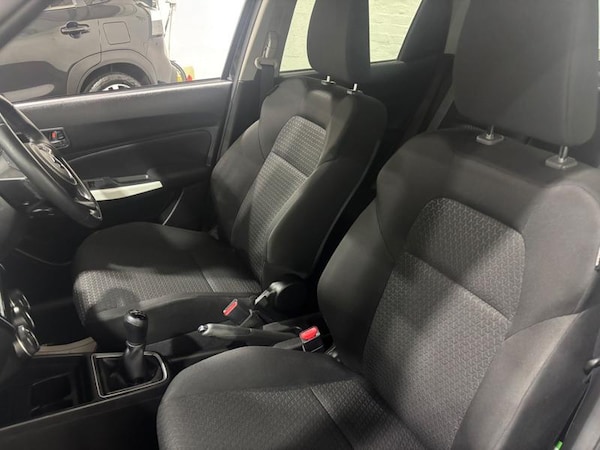 Used Suzuki Swift 2019 for sale - 76101803: Photo 10