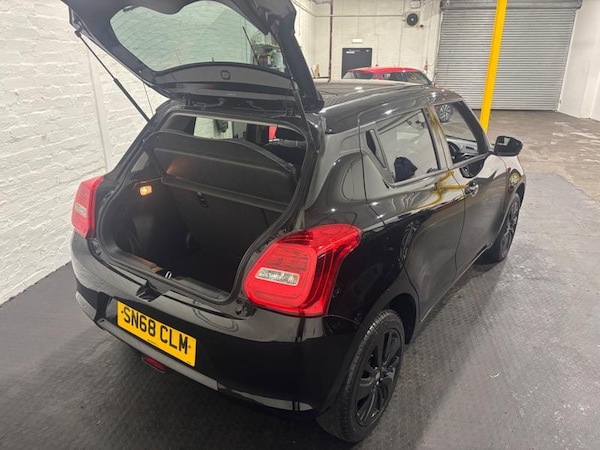 Used Suzuki Swift 2019 for sale - 76101803: Photo 14