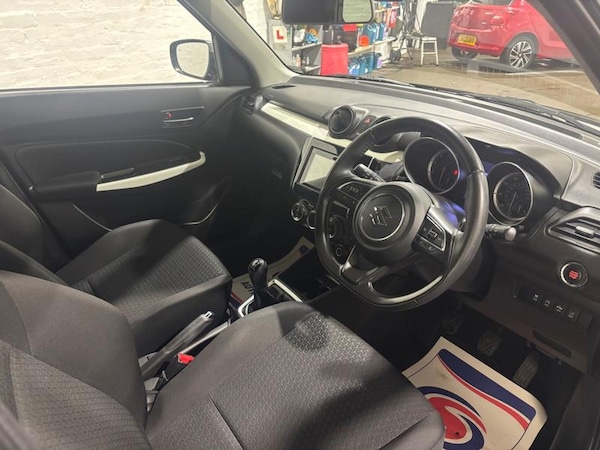 Used Suzuki Swift 2019 for sale - 76101803: Photo 17