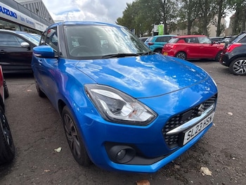 Used Suzuki Swift 2023 for sale - 75945263: Photo