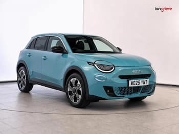 Used Fiat 600 2025 for sale - 79625370: Photo
