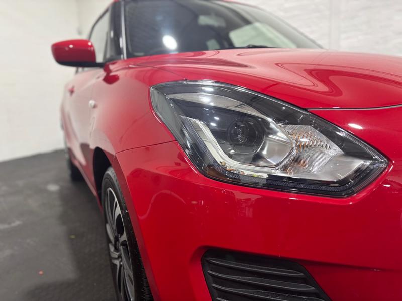 Used Suzuki Swift 2023 for sale - 75945240: Photo 2