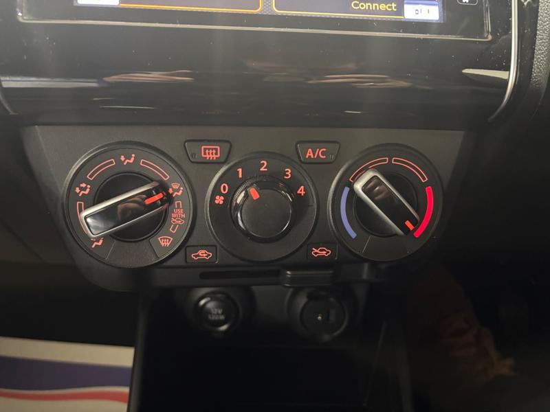 Used Suzuki Swift 2023 for sale - 75945240: Photo 28