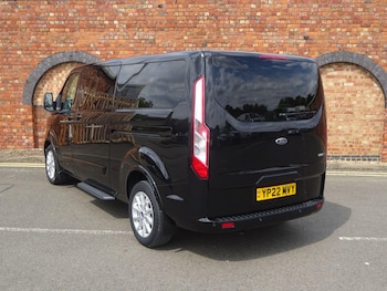 Used Ford Tourneo Custom 2022 for sale - 79349354: Photo