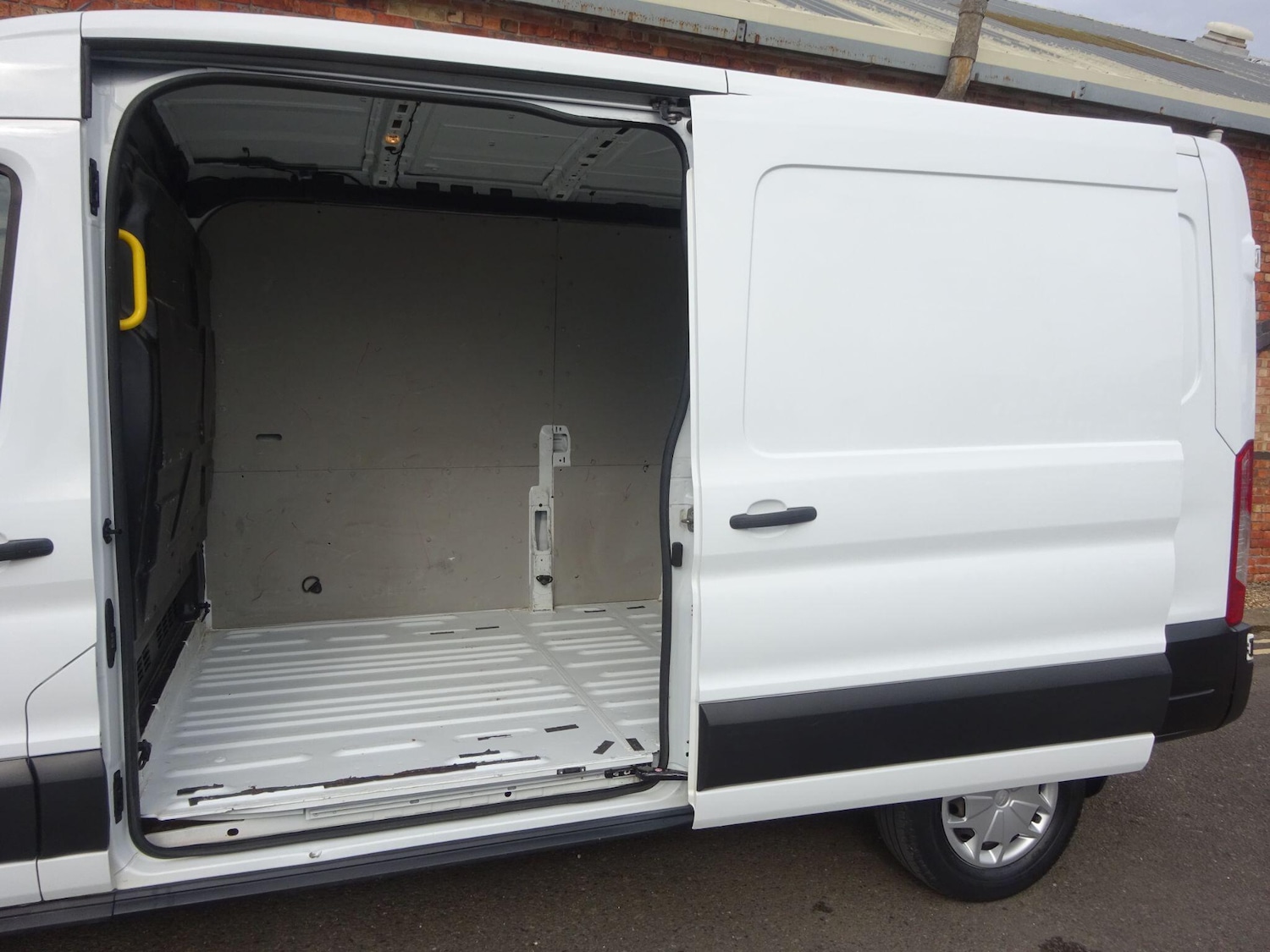 Used Ford Transit 2021 for sale - 76632672: Photo 6