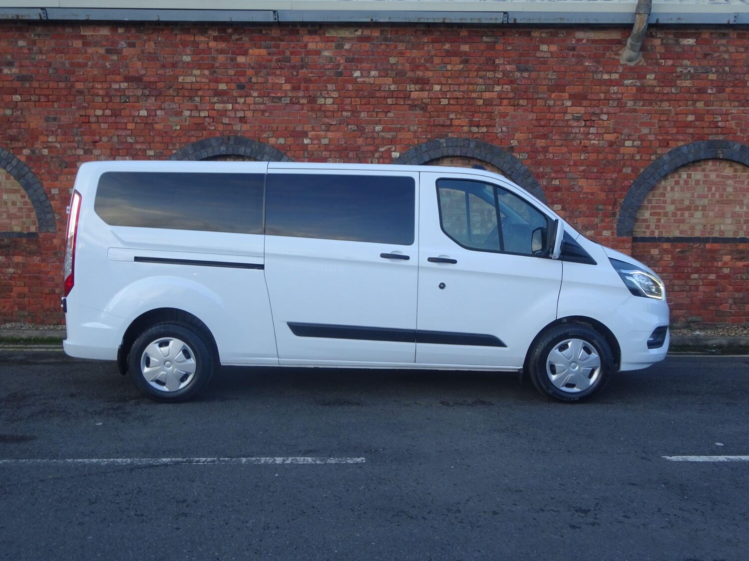 Used Ford Transit Custom 2021 for sale - 76991271: Photo 2