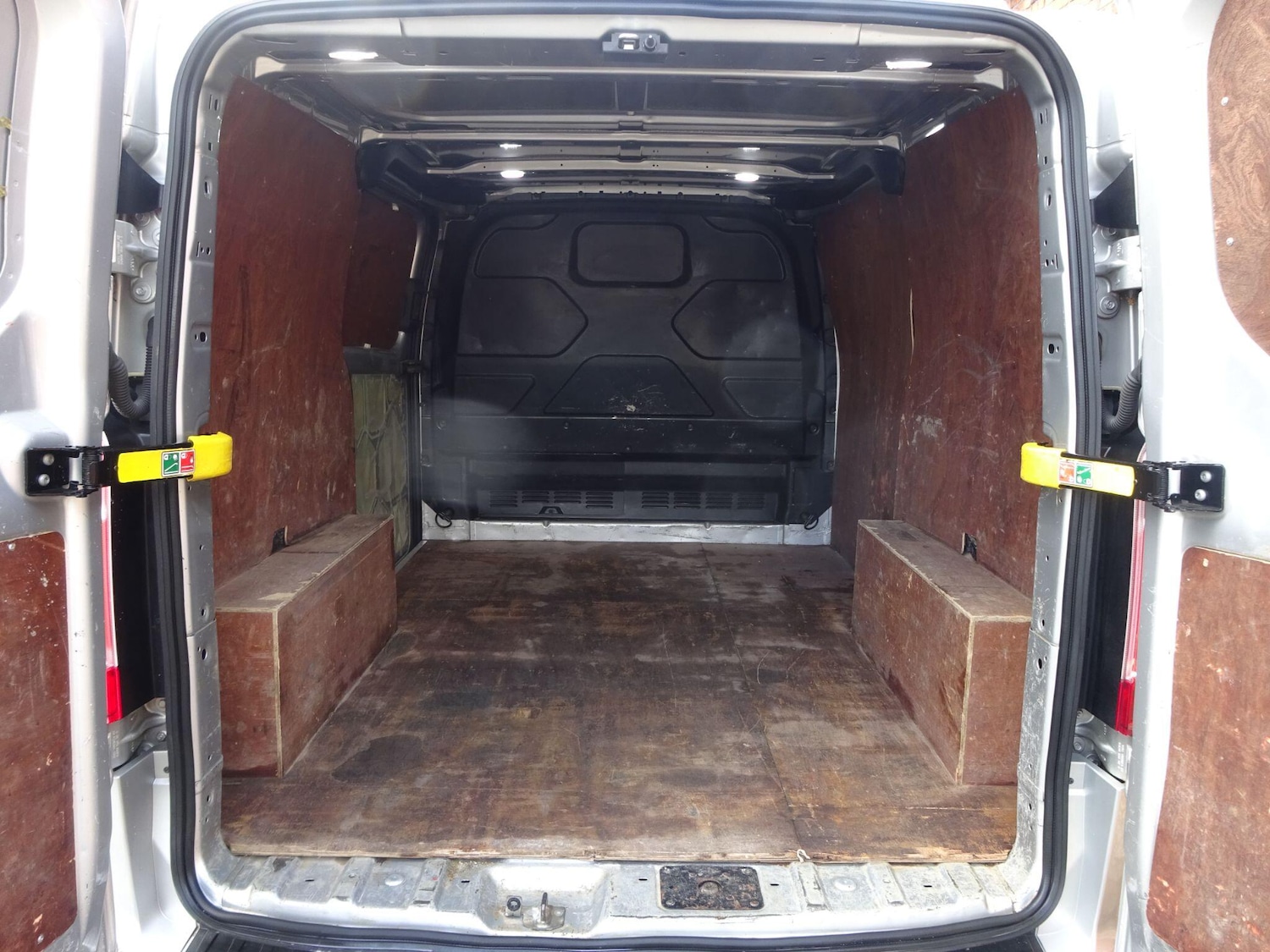 Used Ford Transit Custom 2020 for sale - 76995975: Photo 7