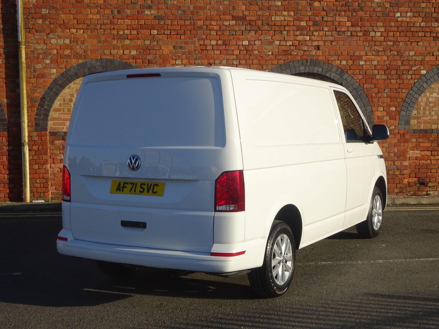 Used Volkswagen Transporter 2021 for sale - 76592735: Photo 3