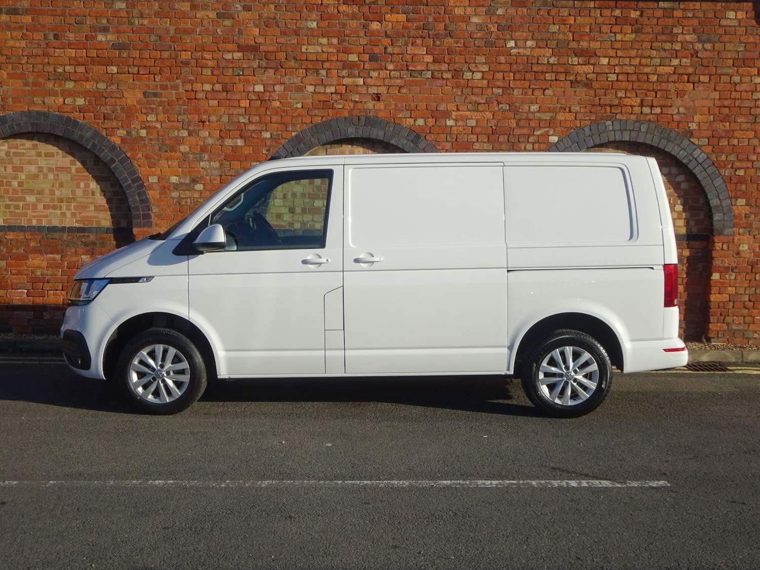 Used Volkswagen Transporter 2021 for sale - 76592735: Photo 5
