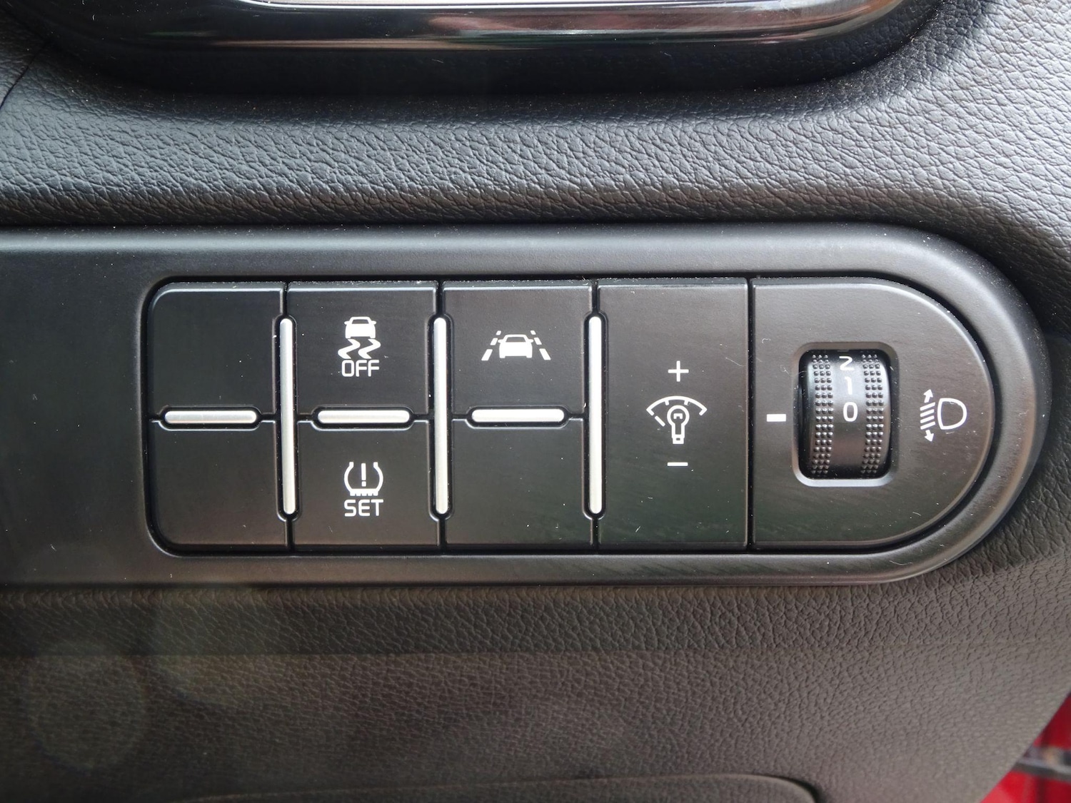 Used Kia XCeed for sale - 76993309: Photo 25