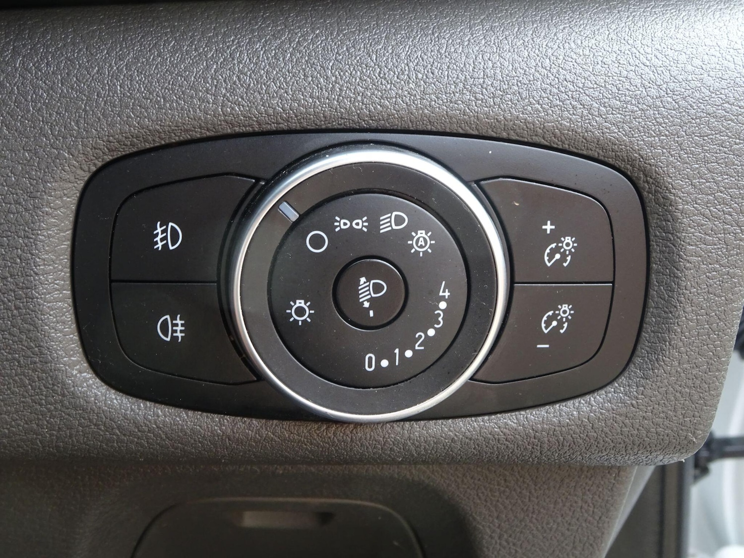 Used Ford Transit Custom 2019 for sale - 76988603: Photo 26