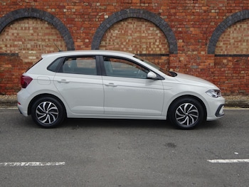 Used Volkswagen Polo 2024 for sale - 78934530: Photo