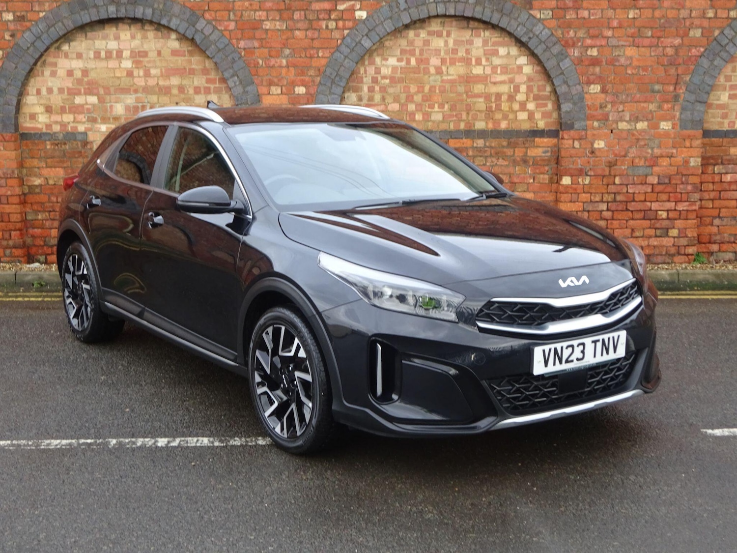 Used Kia XCeed 2023 for sale - 76667344: Photo 1