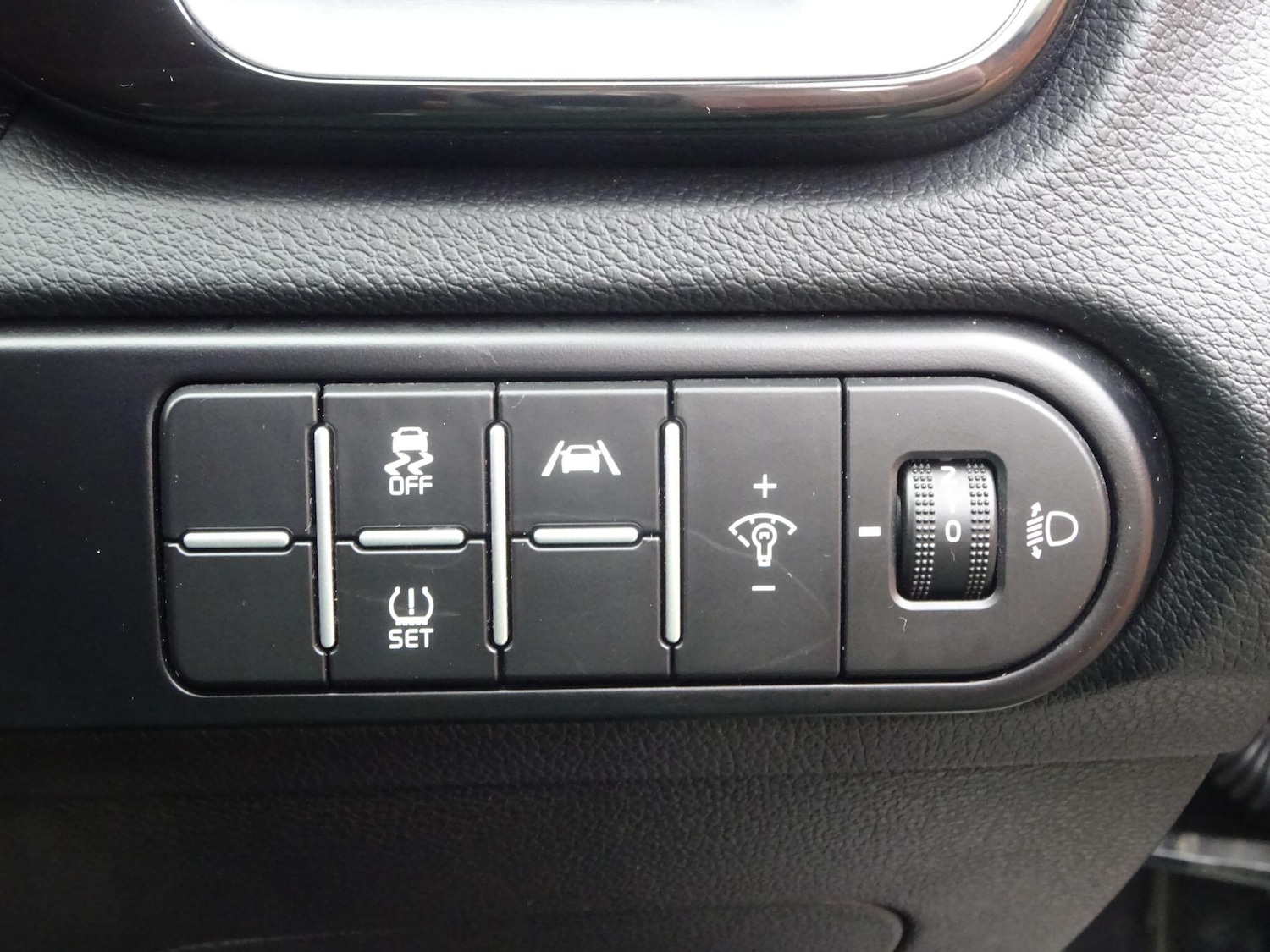 Used Kia XCeed 2023 for sale - 76667344: Photo 28