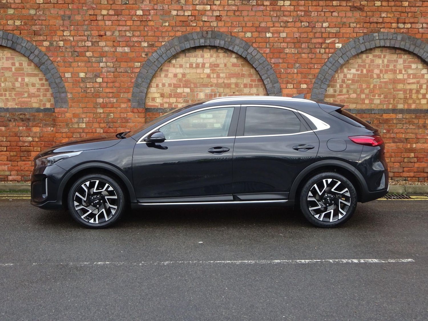 Used Kia XCeed 2023 for sale - 76667344: Photo 5