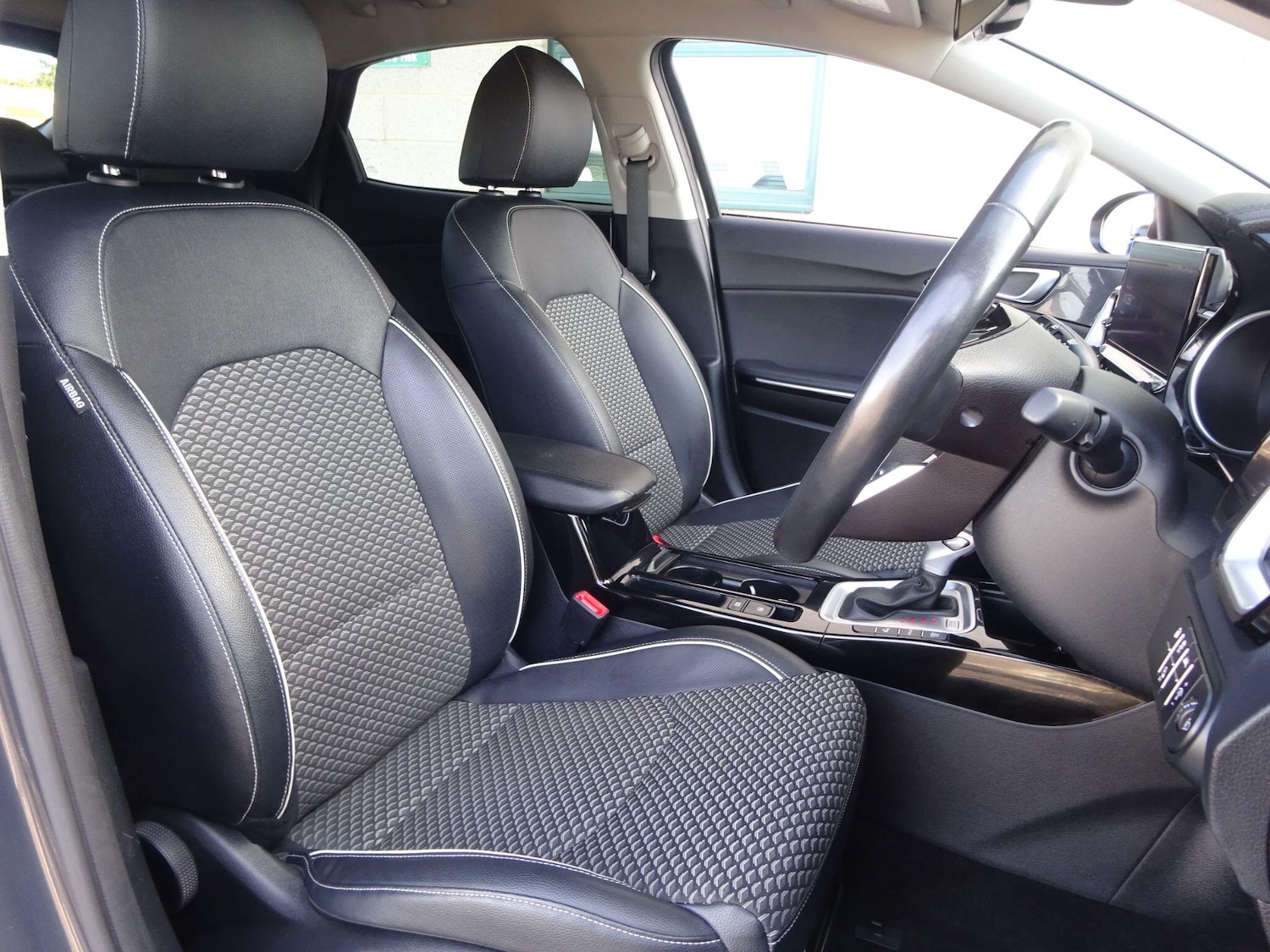 Used Kia XCeed 2022 for sale - 76592799: Photo 12