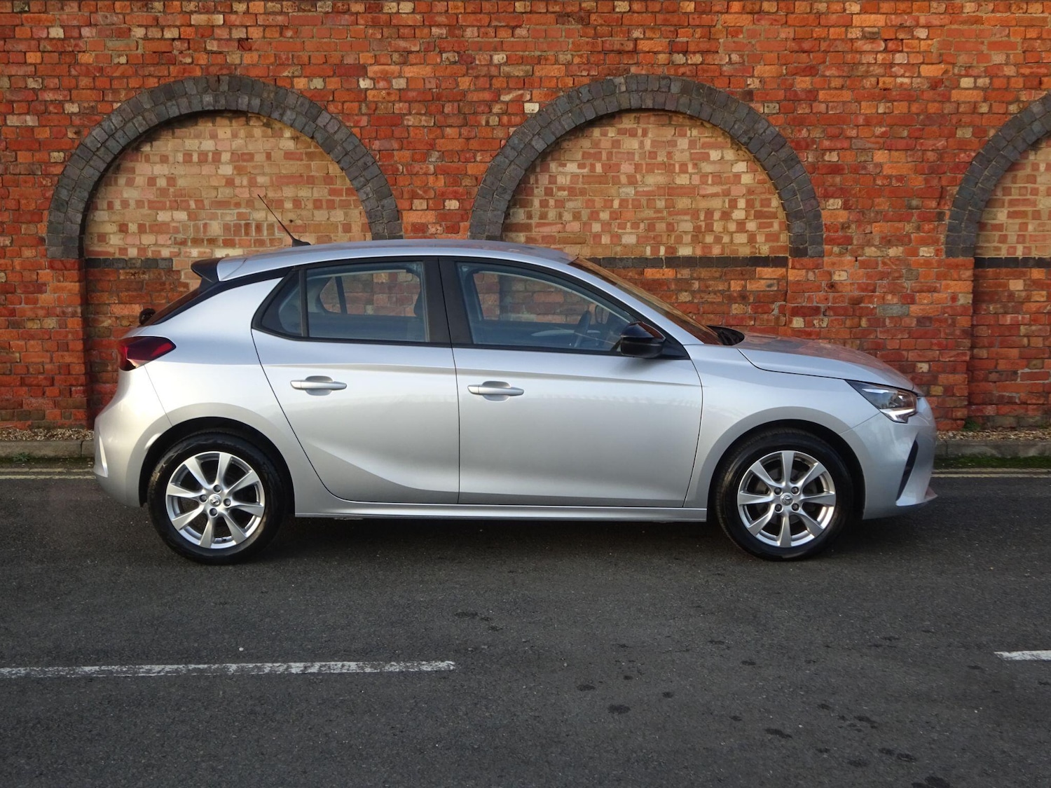 Used Vauxhall Corsa 2022 for sale - 76995196: Photo 2
