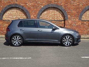 Used Volkswagen Golf 2019 for sale - 79116839: Photo