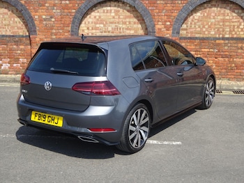 Used Volkswagen Golf 2019 for sale - 79116839: Photo