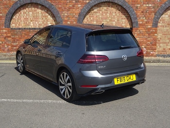 Used Volkswagen Golf 2019 for sale - 79116839: Photo