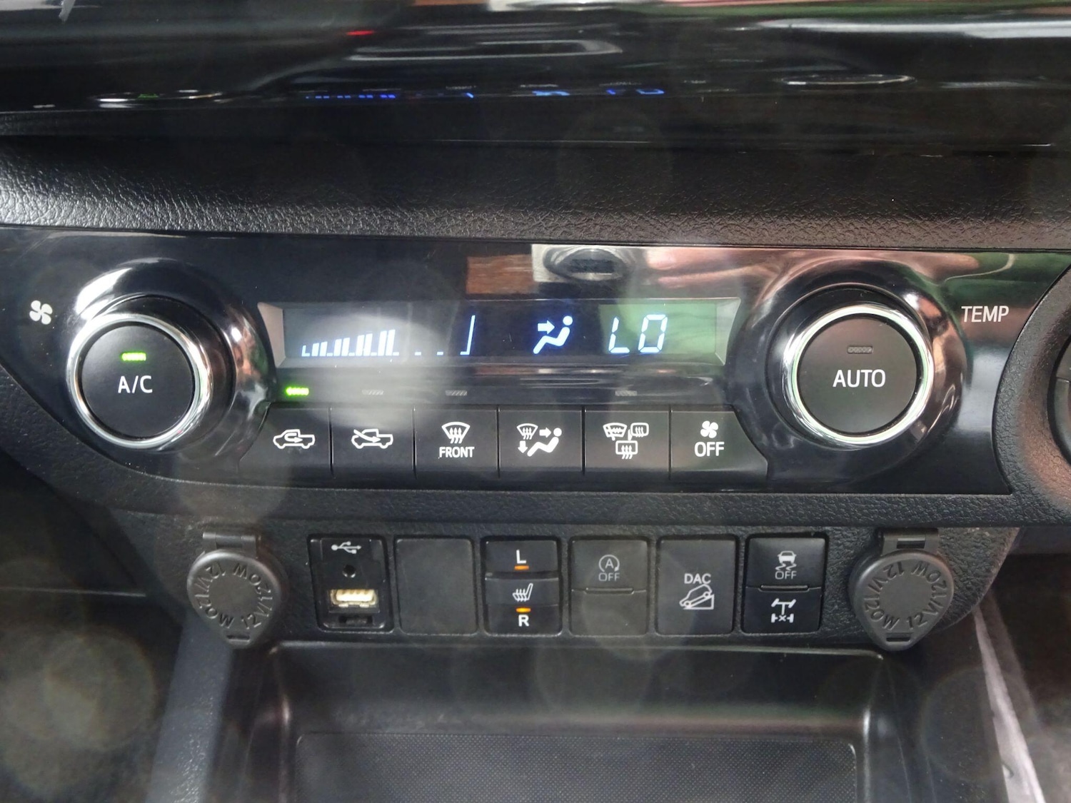 Used Toyota Hilux 2021 for sale - 76996108: Photo 22