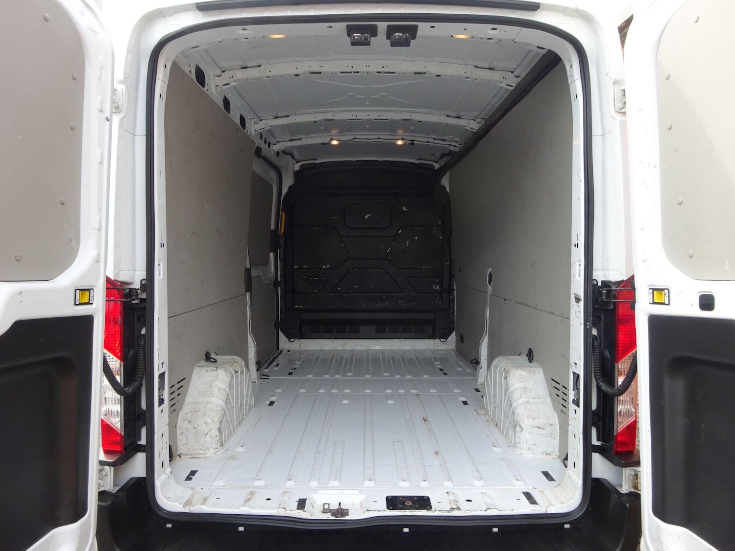 Used Ford Transit 2021 for sale - 76989828: Photo 7