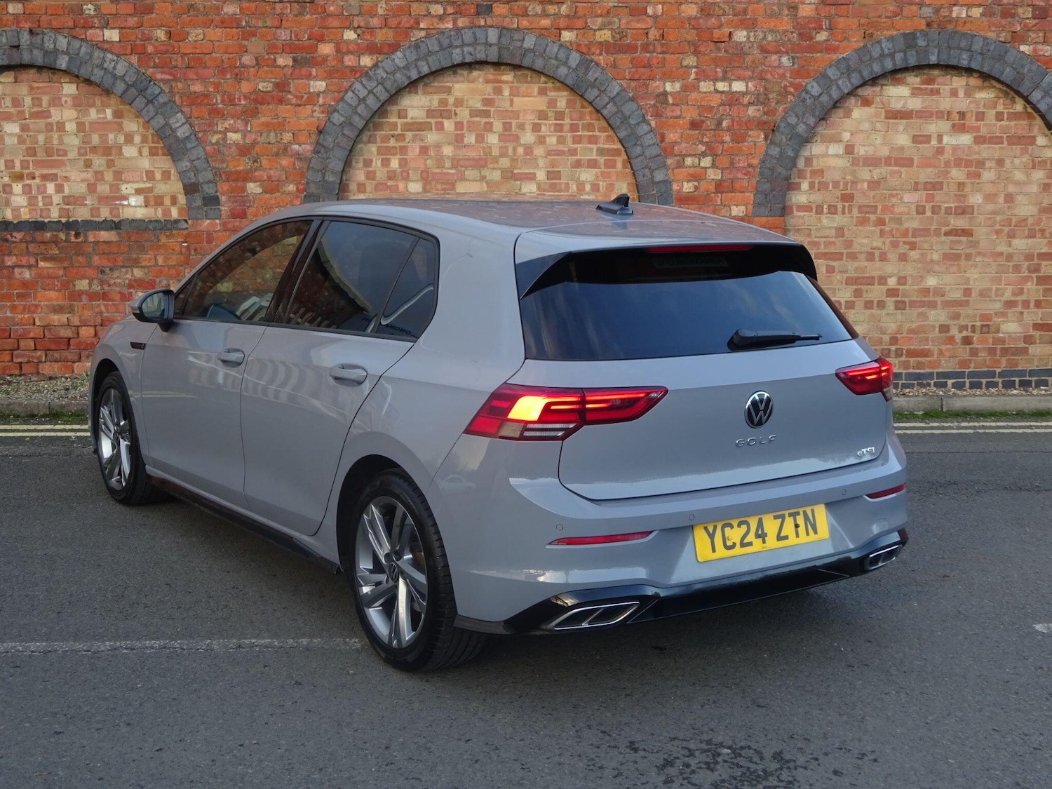 Used Volkswagen Golf for sale - 76994206: Photo 4