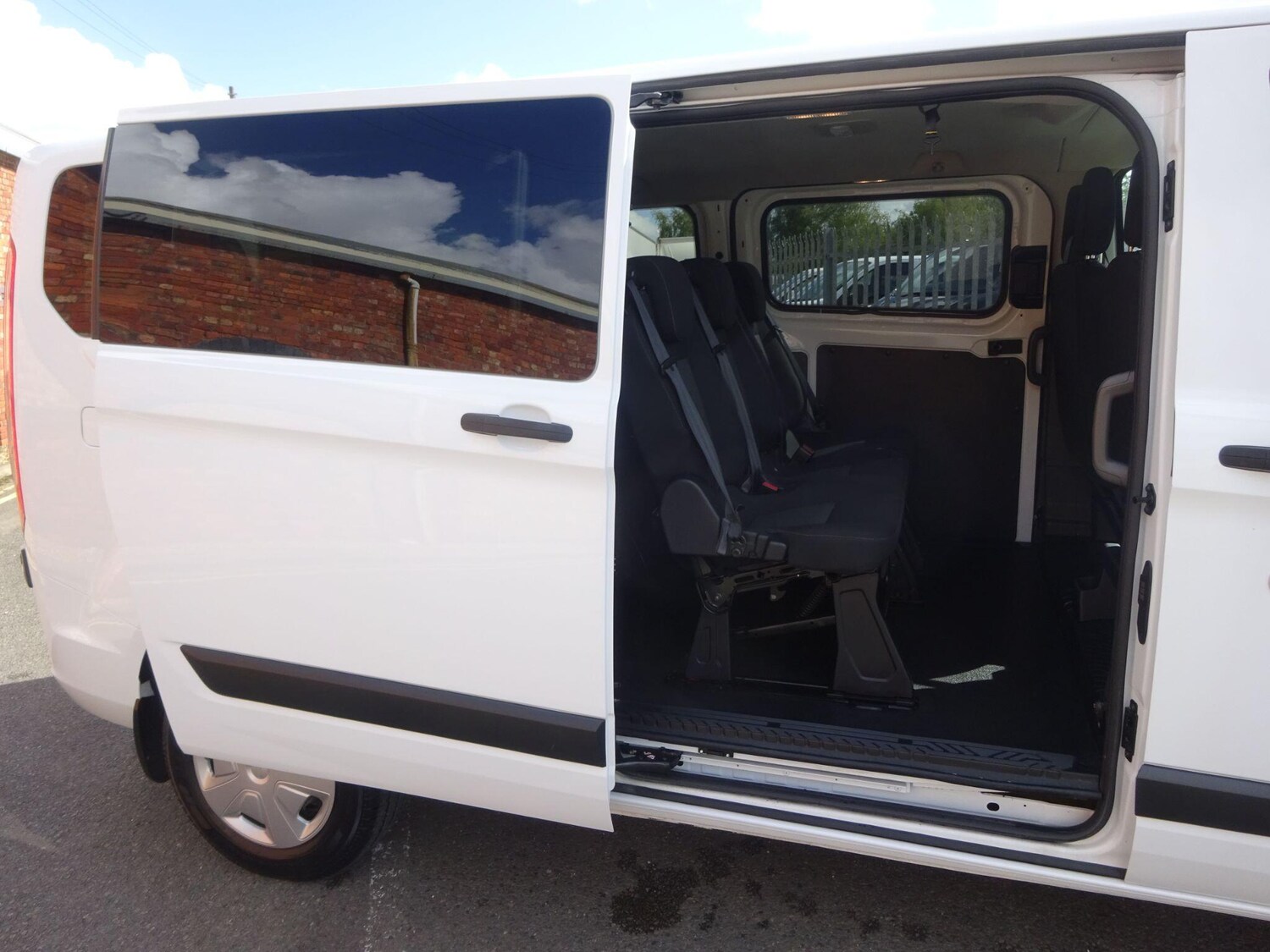 Used Ford Transit Custom 2021 for sale - 76260332: Photo 11