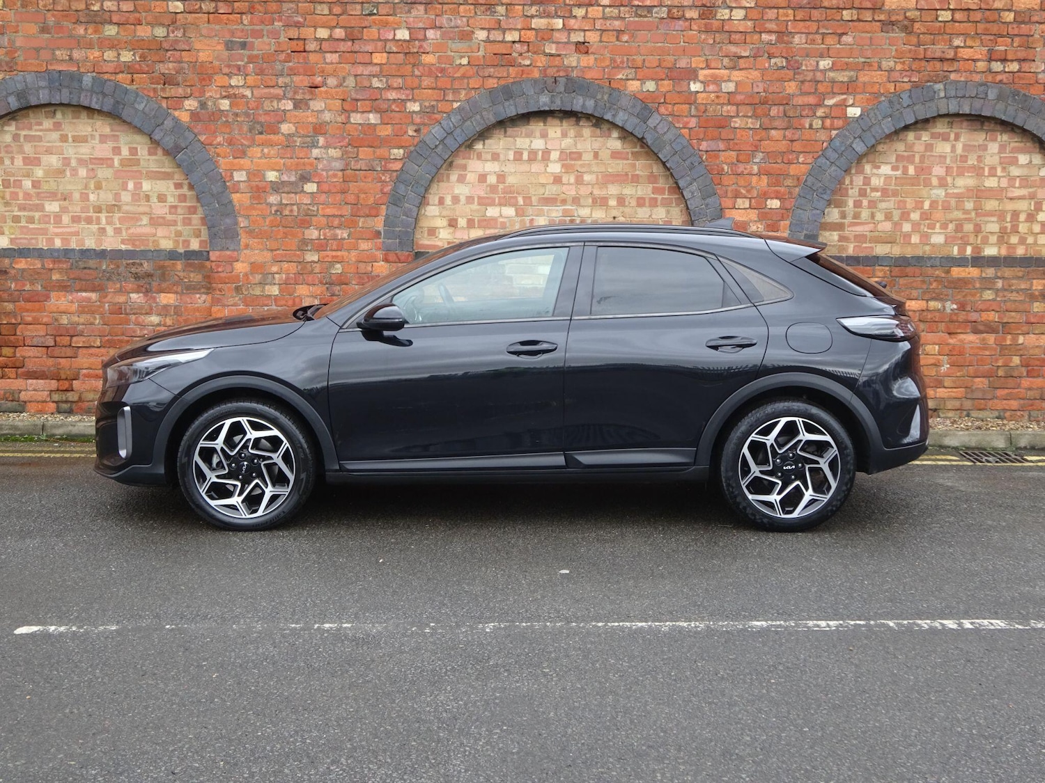 Used Kia XCeed 2023 for sale - 77978489: Photo 5