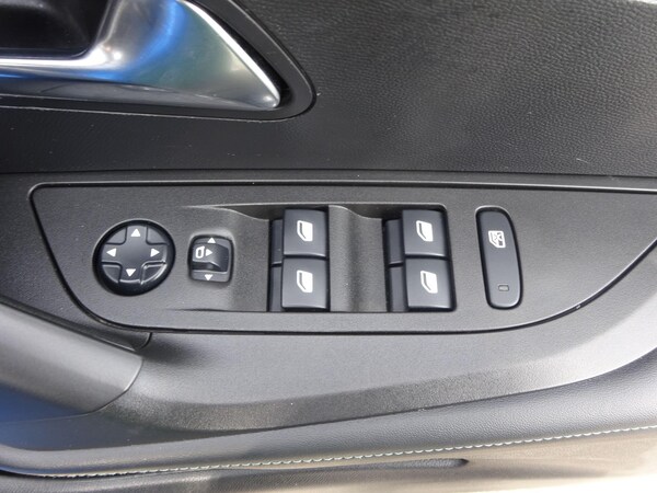 Used Peugeot 2008 2021 for sale - 75741045: Photo 17