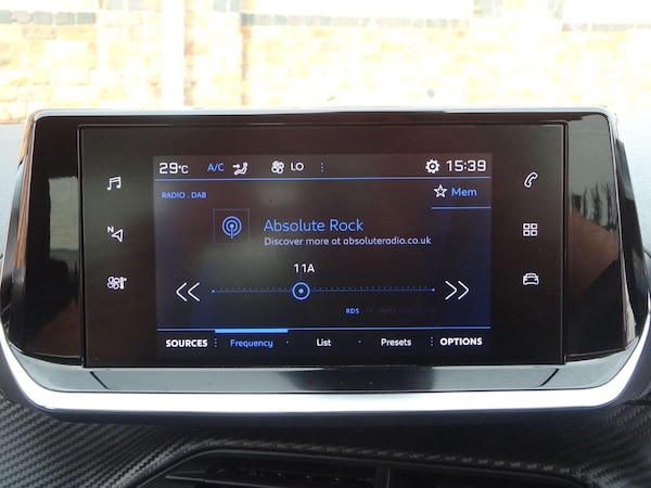 Used Peugeot 2008 2021 for sale - 75741045: Photo 20