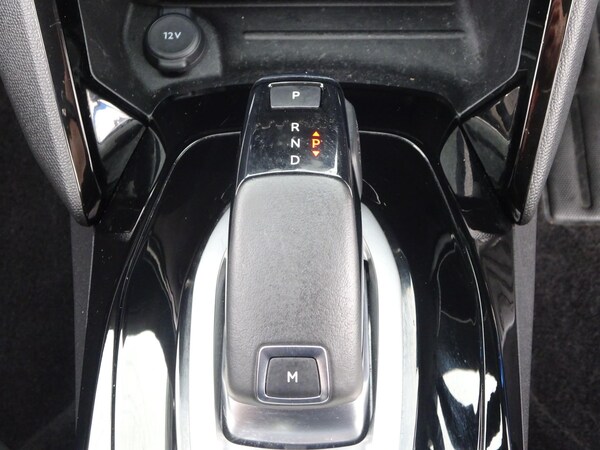 Used Peugeot 2008 2021 for sale - 75741045: Photo 25