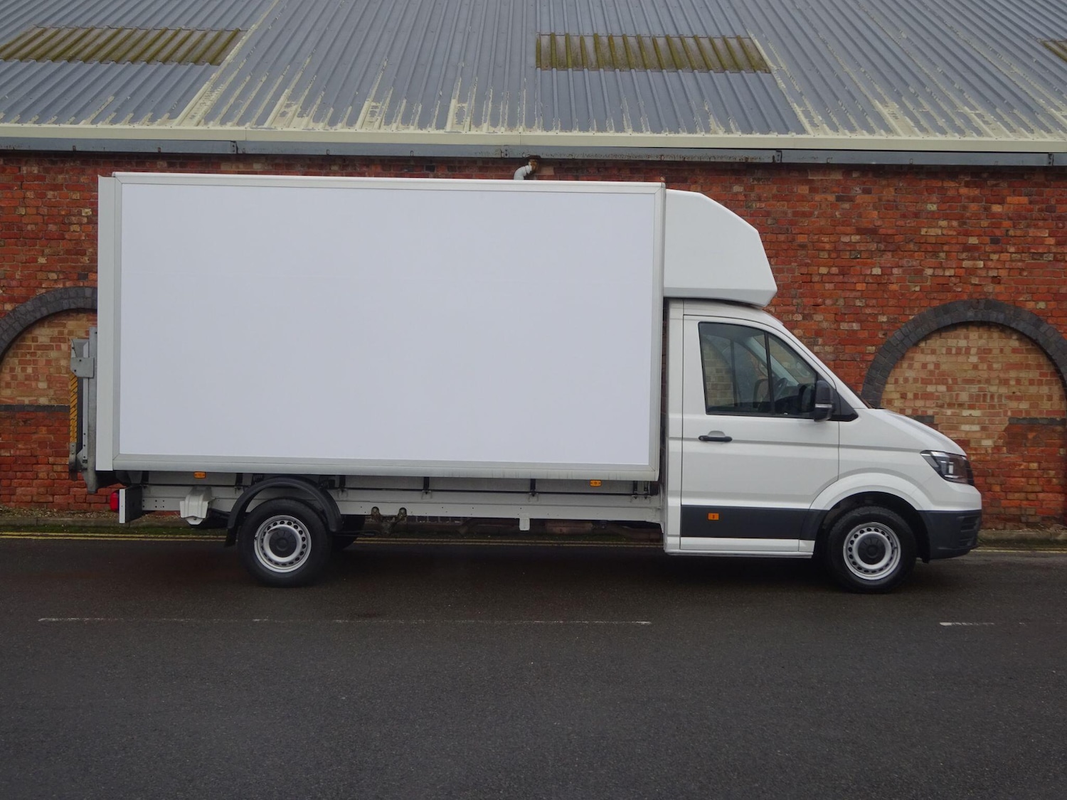 Used Volkswagen Crafter 2019 for sale - 76993492: Photo 2