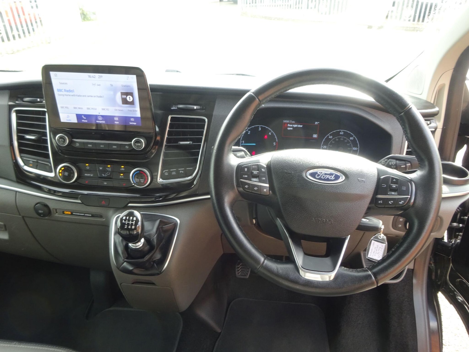 Used Ford Tourneo Custom 2022 for sale - 76151207: Photo 11