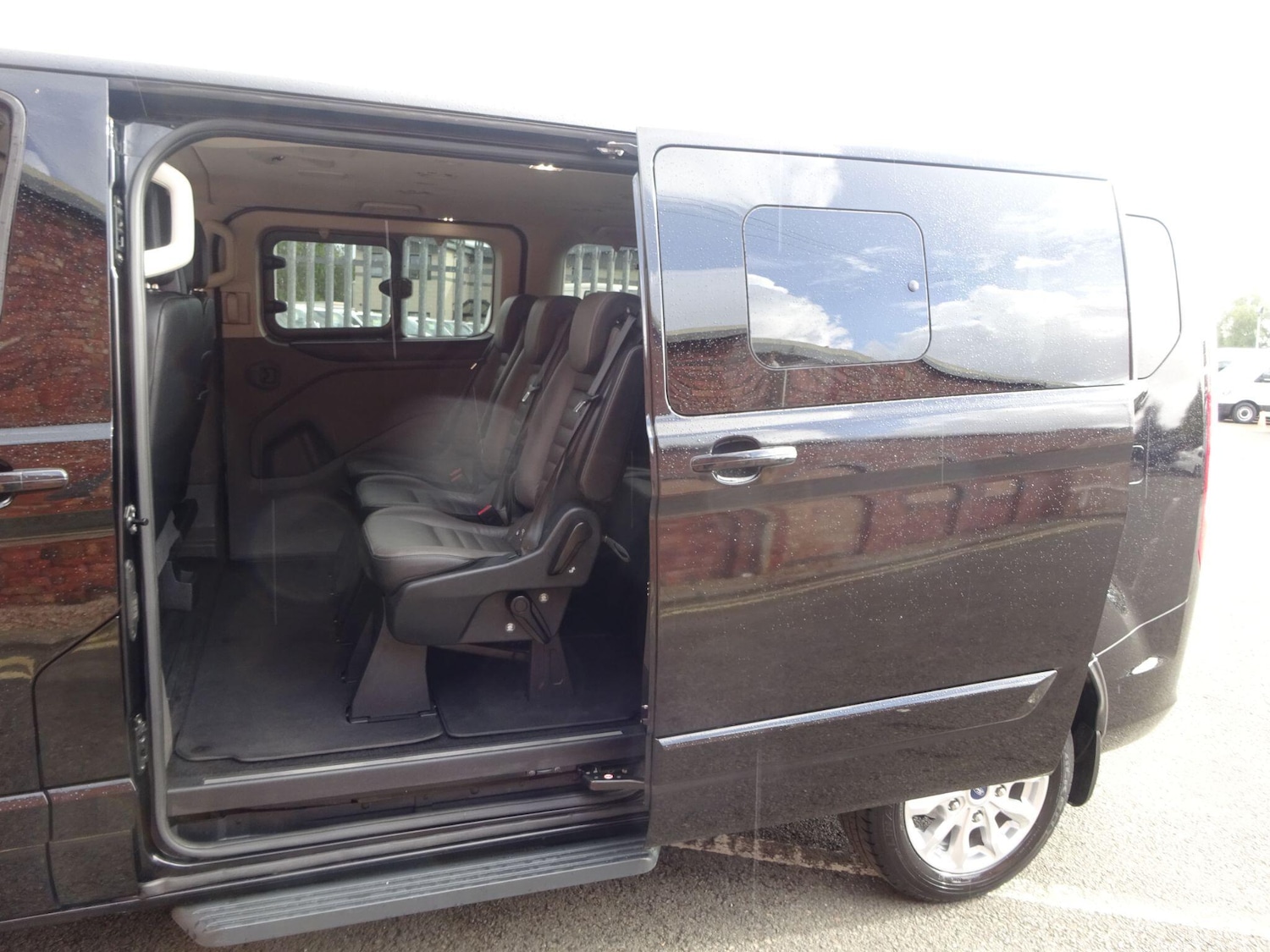 Used Ford Tourneo Custom 2022 for sale - 76151207: Photo 16