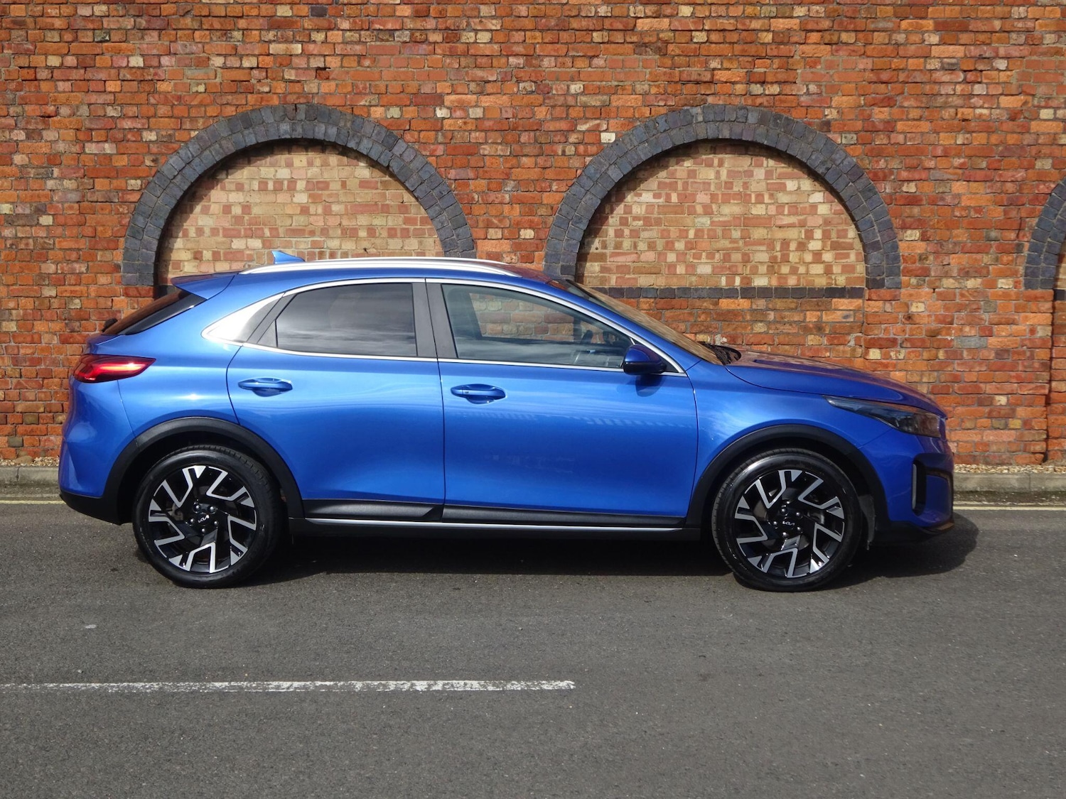 Used Kia XCeed for sale - 76997539: Photo 2