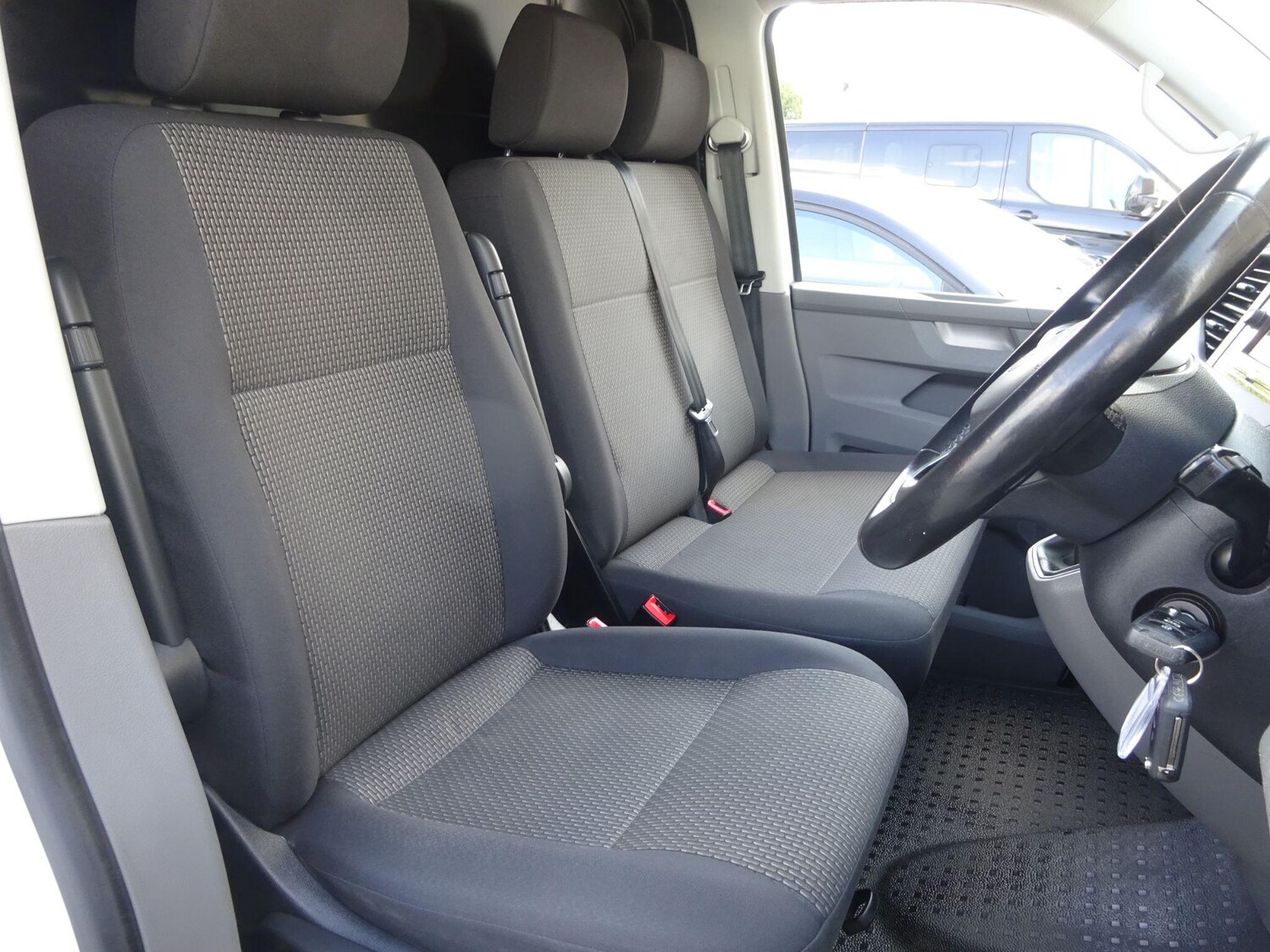 Used Volkswagen Transporter 2021 for sale - 76174873: Photo 14