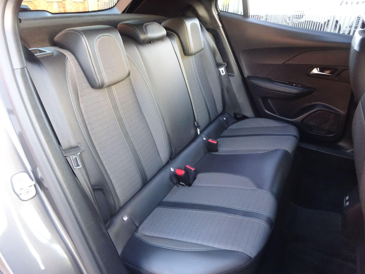 Used Peugeot 2008 2022 for sale - 76994187: Photo 14