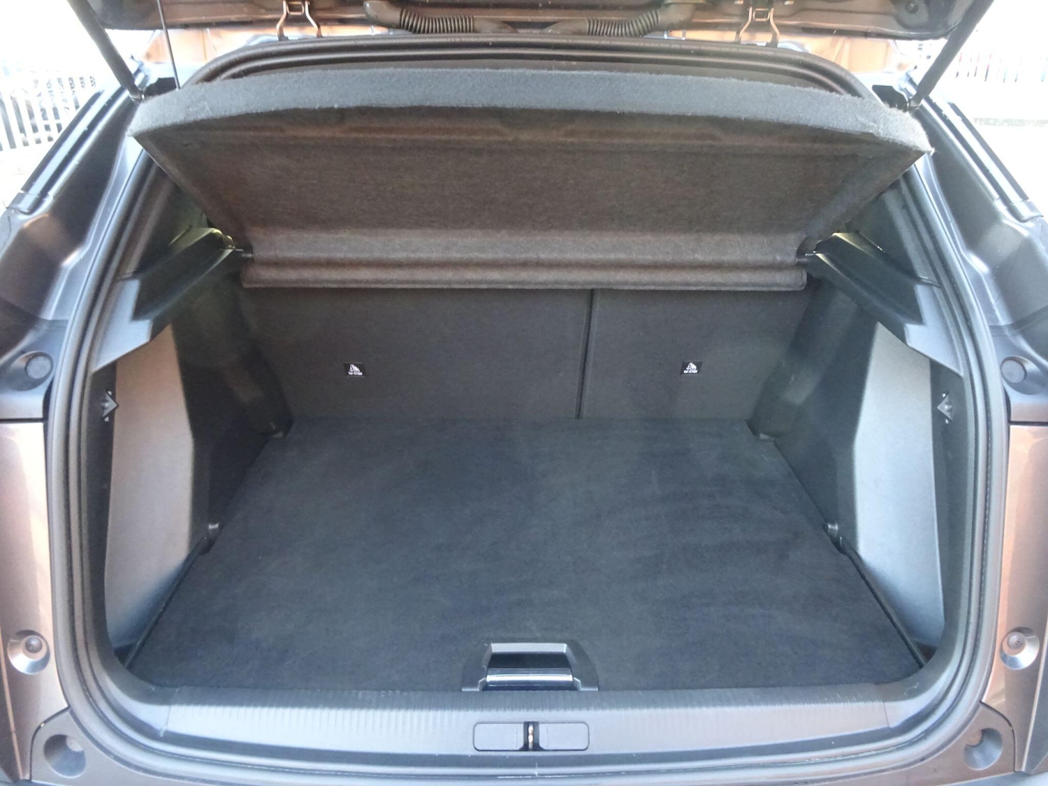 Used Peugeot 2008 2022 for sale - 76994187: Photo 16