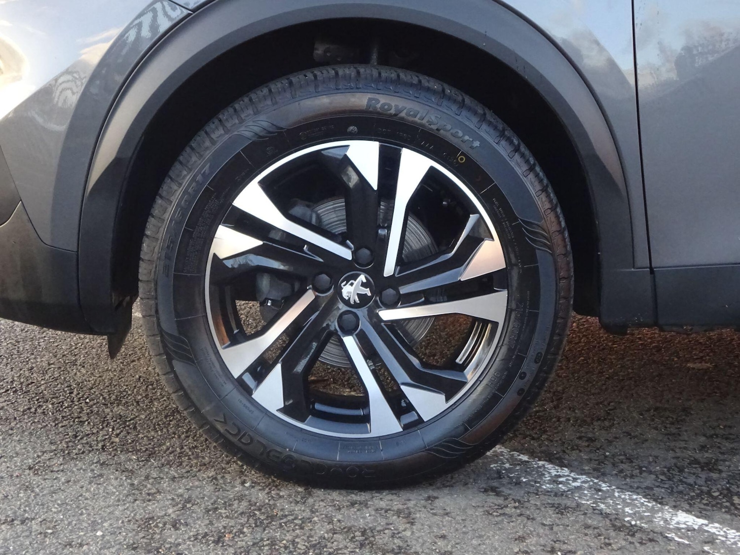 Used Peugeot 2008 2022 for sale - 76994187: Photo 7