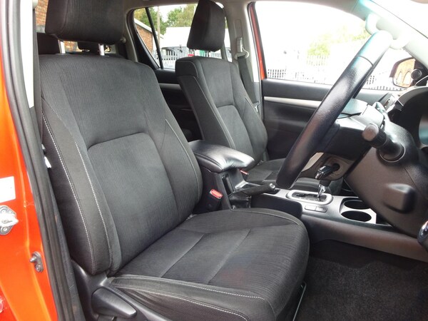 Used Toyota Hilux 2021 for sale - 76174636: Photo 12