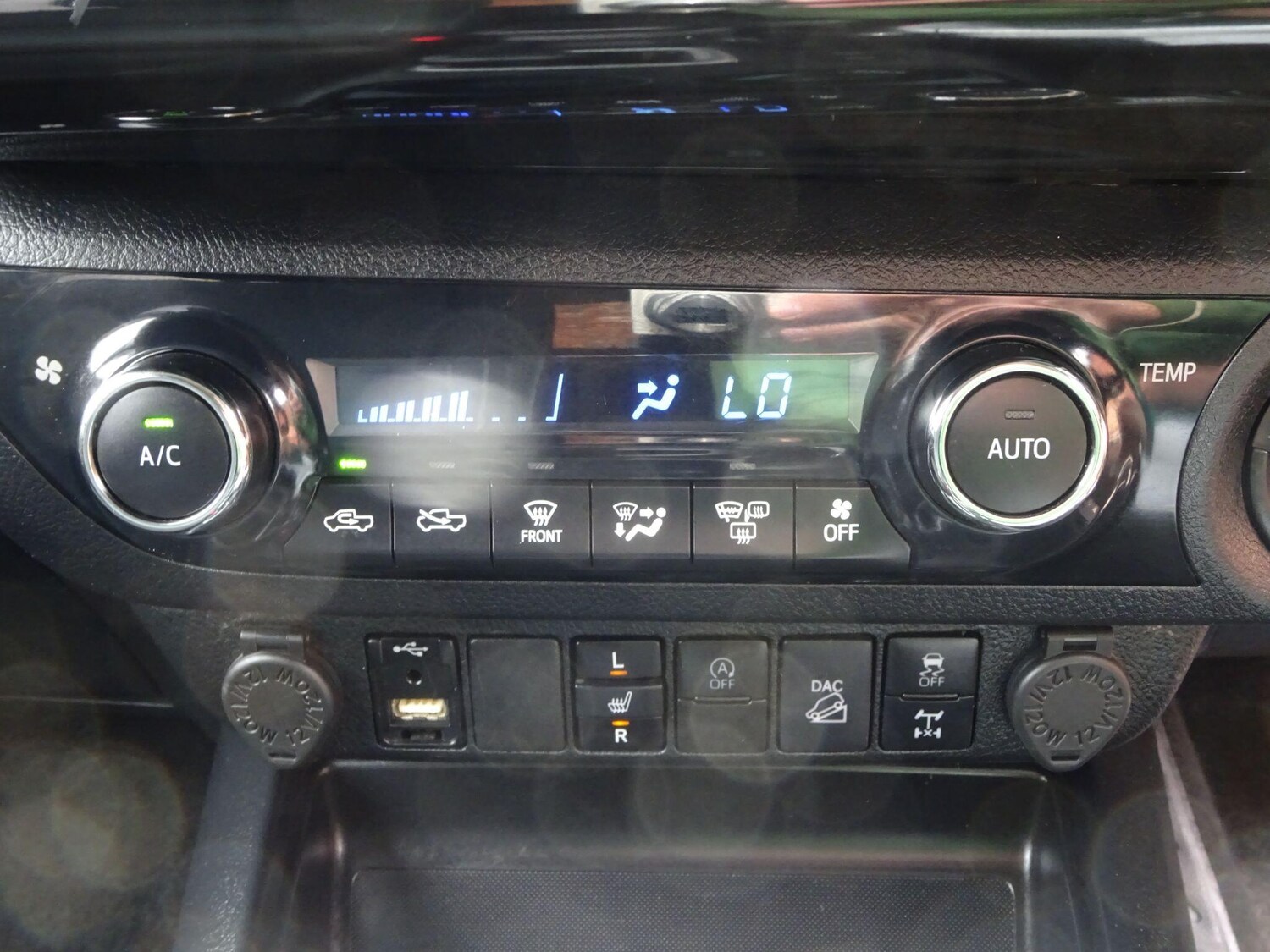 Used Toyota Hilux 2021 for sale - 76174636: Photo 22