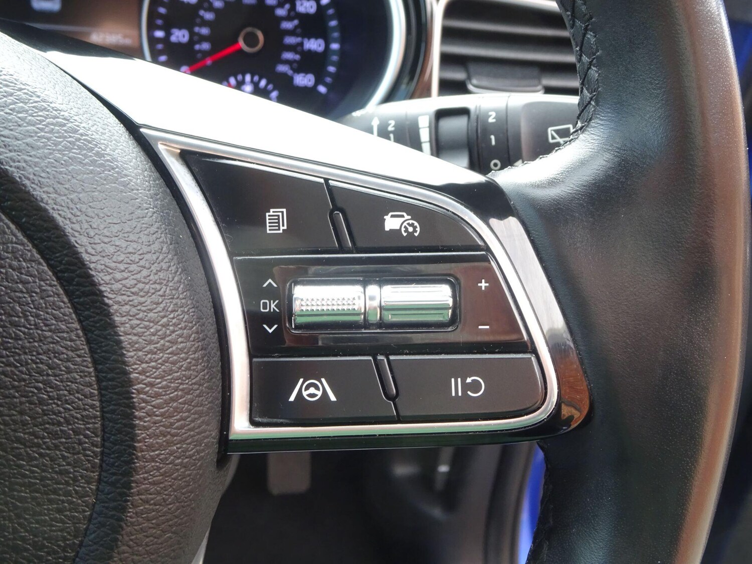 Used Kia XCeed 2023 for sale - 76260501: Photo 19