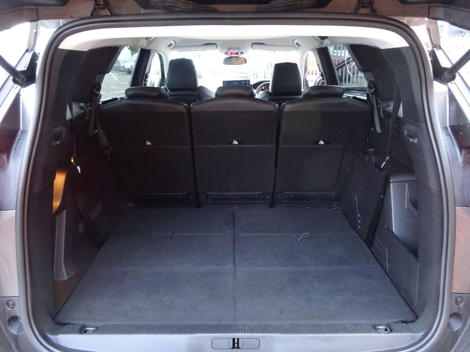 Used Peugeot 5008 2021 for sale - 76667261: Photo 16