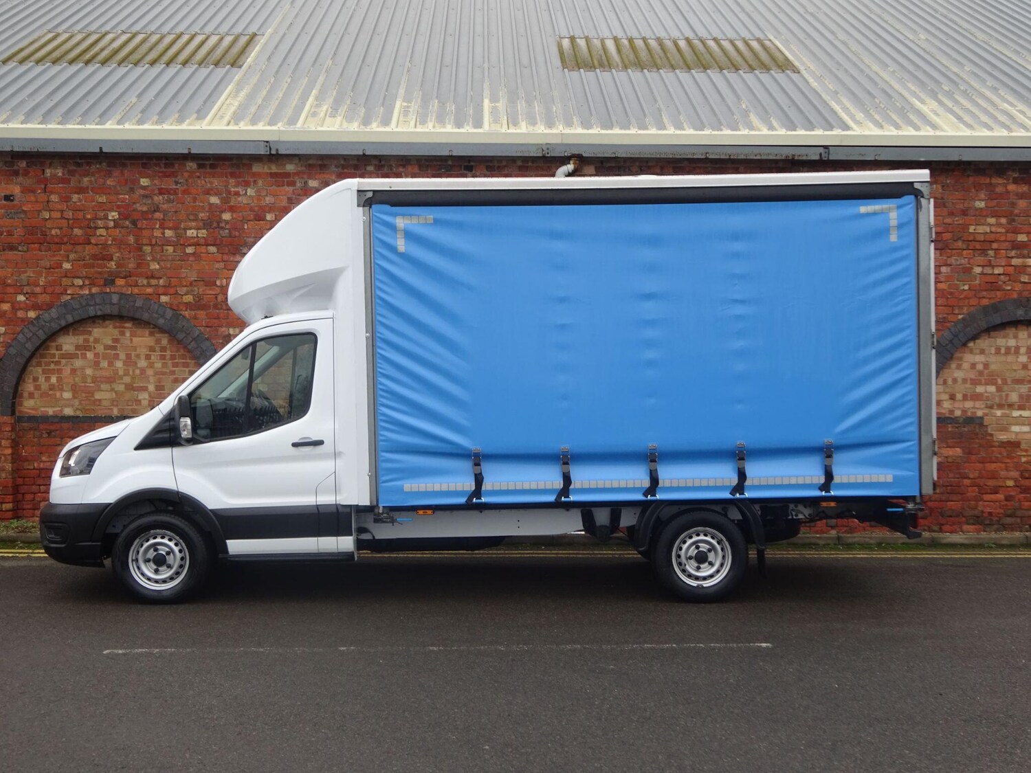 Used Ford Transit for sale - 77969664: Photo 5