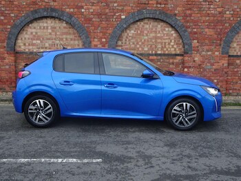 Used Peugeot 208 2021 for sale - 76991479: Photo