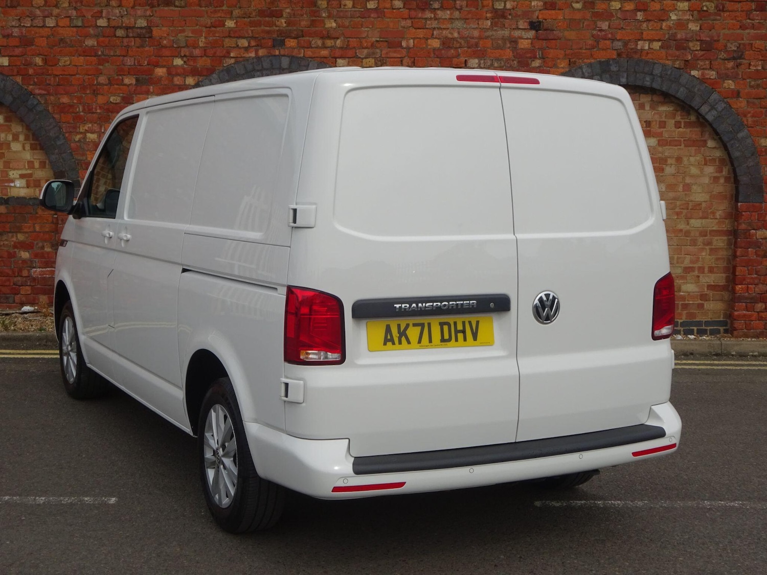 Used Volkswagen Transporter 2021 for sale - 76994011: Photo 4