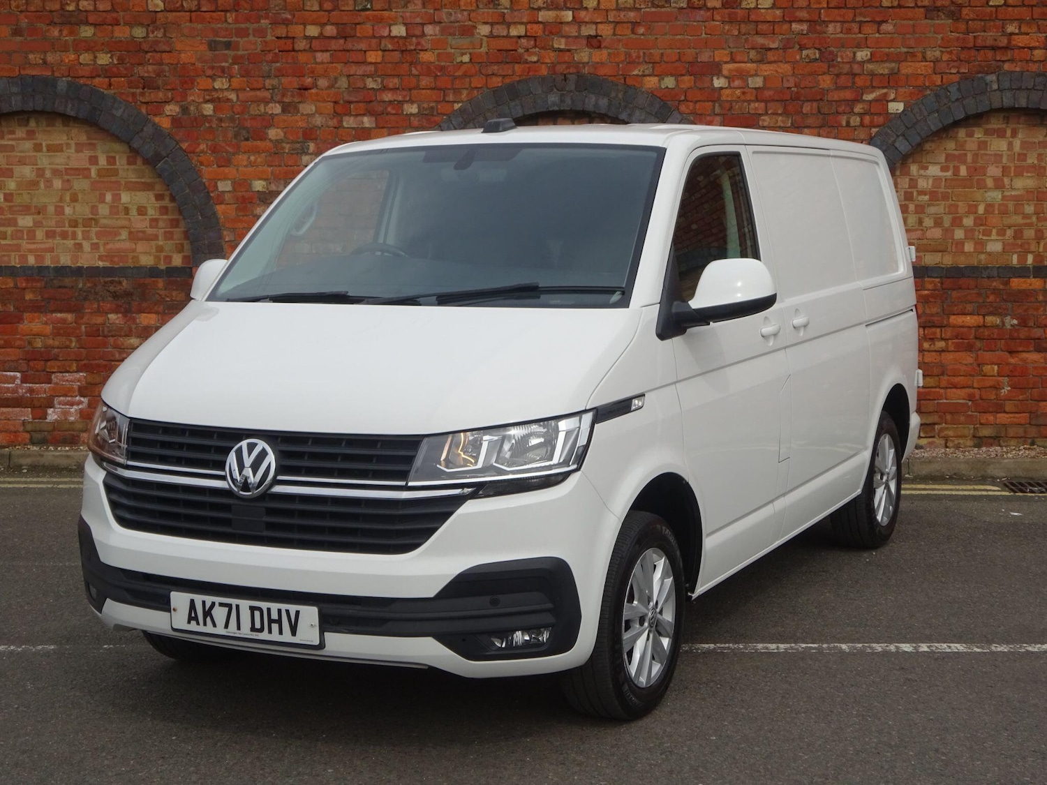 Used Volkswagen Transporter 2021 for sale - 76994011: Photo 8
